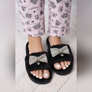 NWT Juicy Couture Black Open Toe Slippers With Faux Crystal Bow + Crown Charm